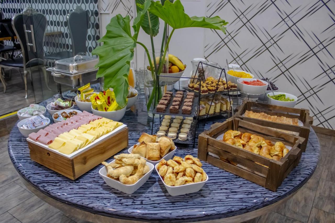 Ker Belgrano Hotel Buenos Aires Bagian luar foto
